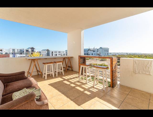 2 BEDROOM APARTMENT TO LET IN BIG BAY